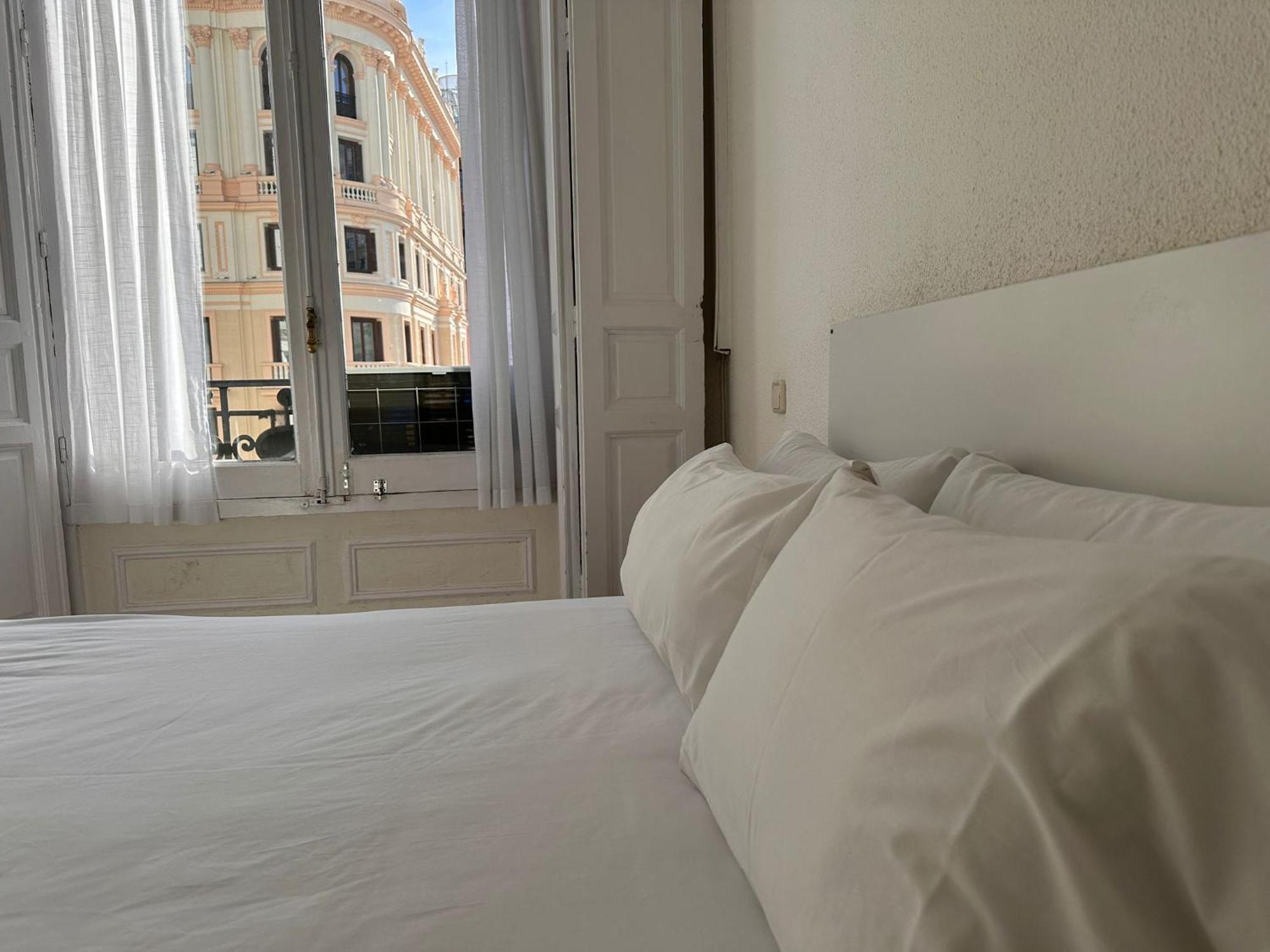 Guest House Exito En Madrid Eksteriør billede